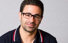 Yannis Pappas (Comedy Central) ft. Graham Kay